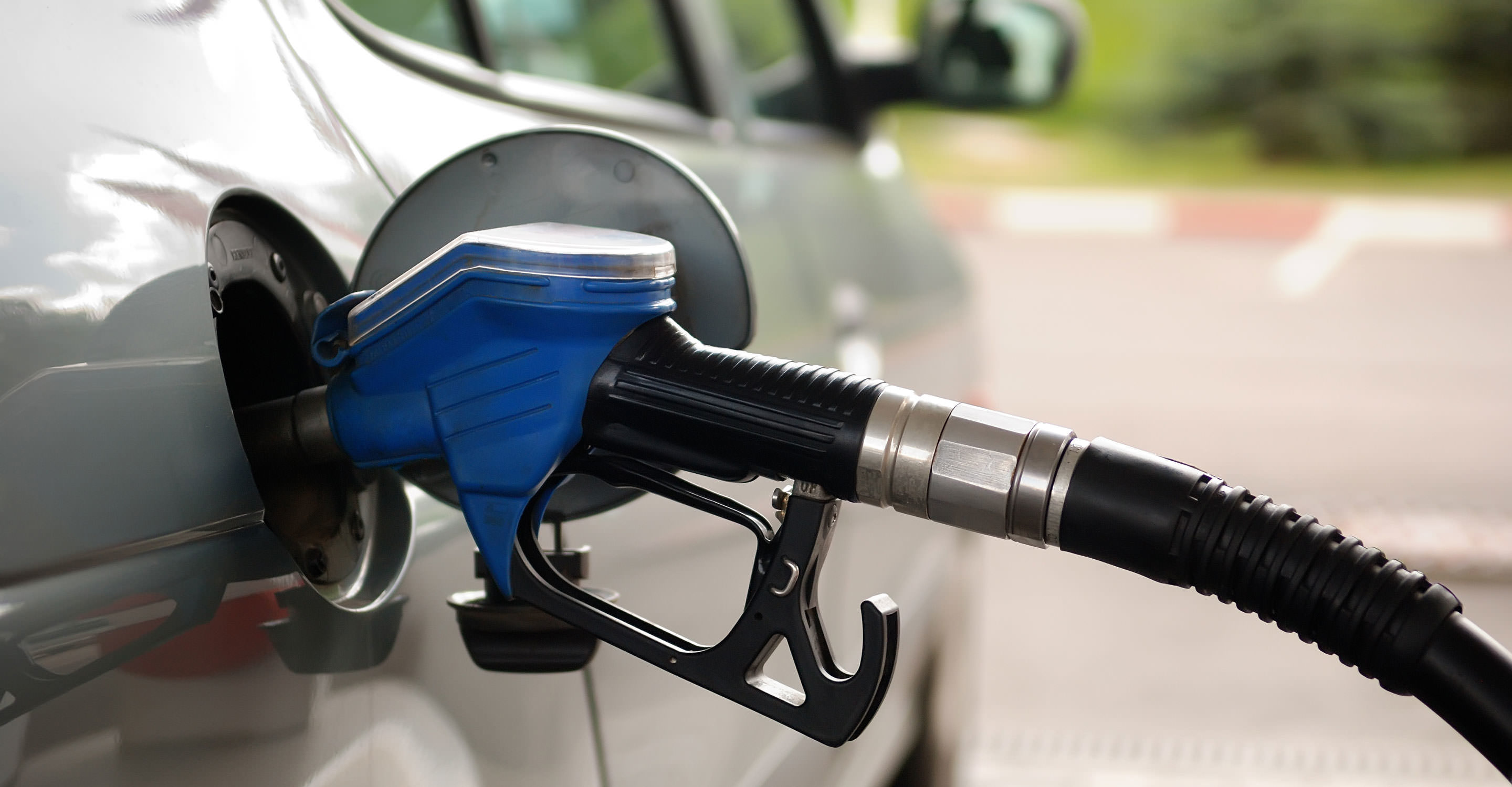 Simple Ways to Improve Your Vehicle's Fuel Economy - How to lighten the load in your vehicle
